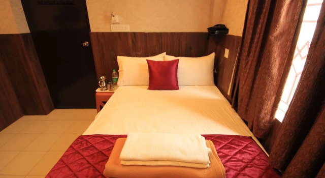 Номер Deluxe M.G.R. Park Inn