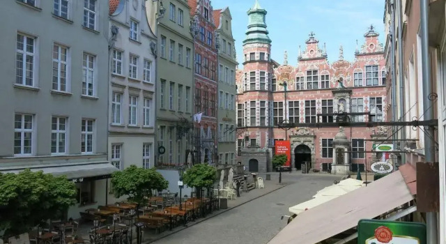 CITYSTAY Piwna Gdansk Apartment, Varaa Huoneisto Hotellit Pommeri pysäköinnillä, Pysäköinti
