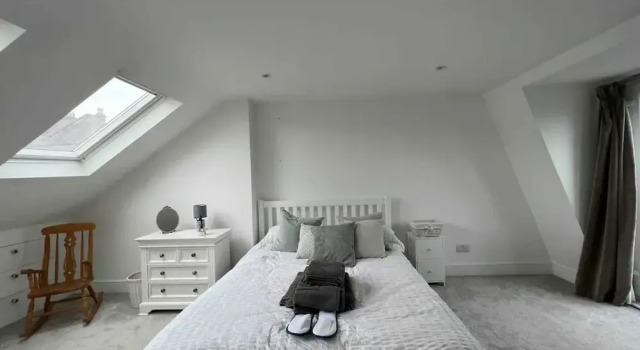 Gorgeous 3 Bedroom Home in Quaint Southfields
