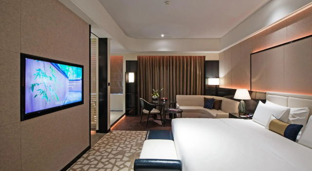 Люкс Rainbird International Hotel