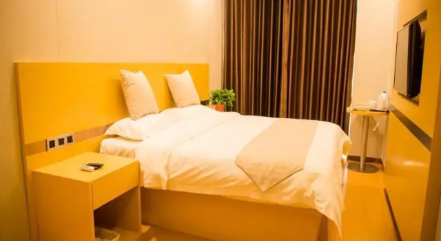 Люкс GreenTree Inn Qinhuangdao Lulong County North Gate Road Express Hotel