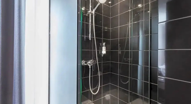 Номер Standard Libertel Montmartre Opéra