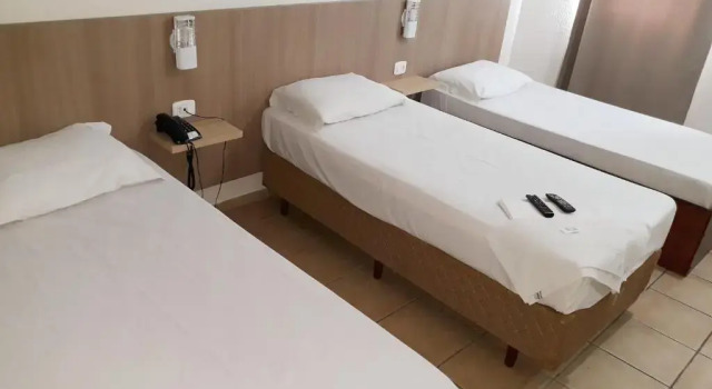 Трёхместный номер Deluxe Hotel Romanville