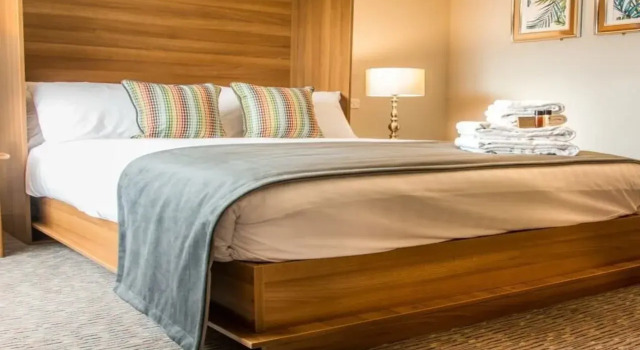 Longcourt House Hotel, Book Hotel Hotels in Limerick with Parking, Parking