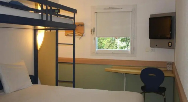 Двухместный номер Standard ibis budget Issoire