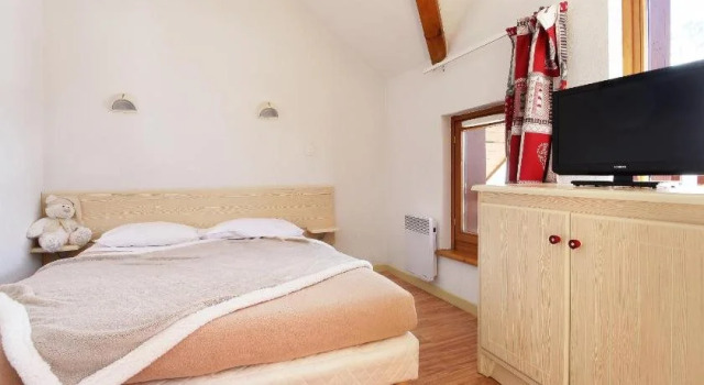 Résidence Le Hameau de Saint-François-Les Arcosses, Забронировать Отель Сен-Франсуа-Лоншам Ле Гранд Домен