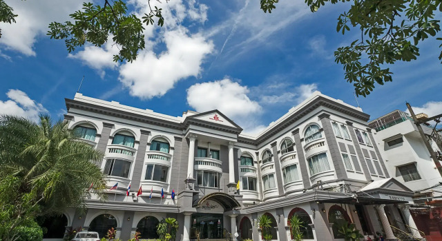 Номер Superior Kiss Gardenhome Chic Hotel