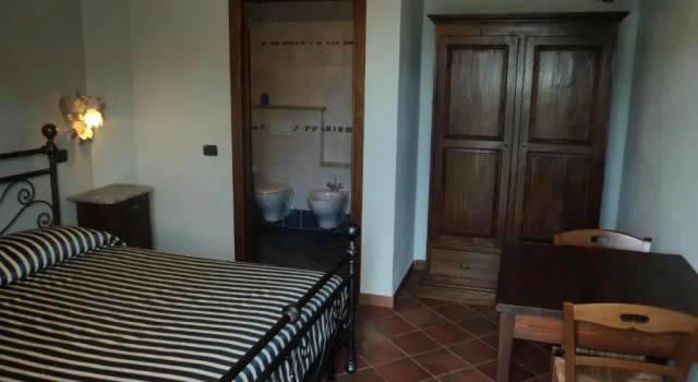 Agriturismo Cascina LArché, Забронировать Отель Отели Пьемонта с бассейном, Бассейн