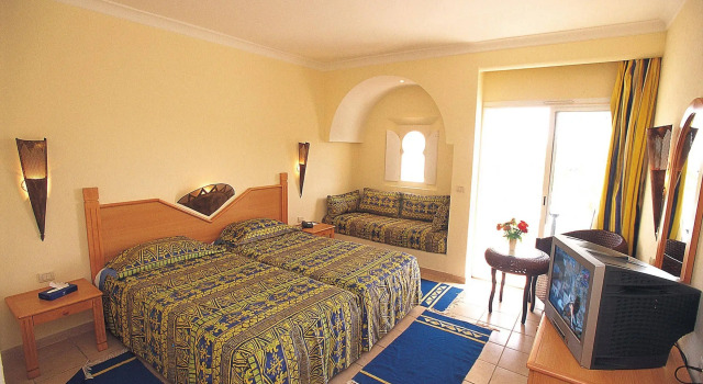 Djerba Resort, Rezerwuj Ośrodek wypoczynkowy Hotele w Djerba Midoun z basenem, Basen