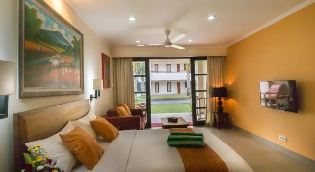 Студия Peninsula Bay Resort