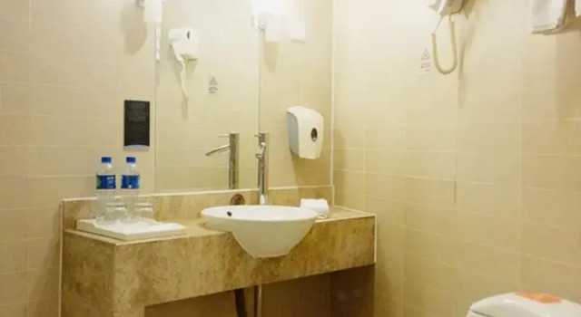 Двухместный номер Standard Holiday Inn Express Tianjin Dongli by IHG