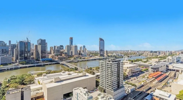 Luxury 2bed South Brisbane Qsb038, Забронировать Отель Отели Брисбна 3 звезды, рядом с Торговый центр Queen Street, 3*