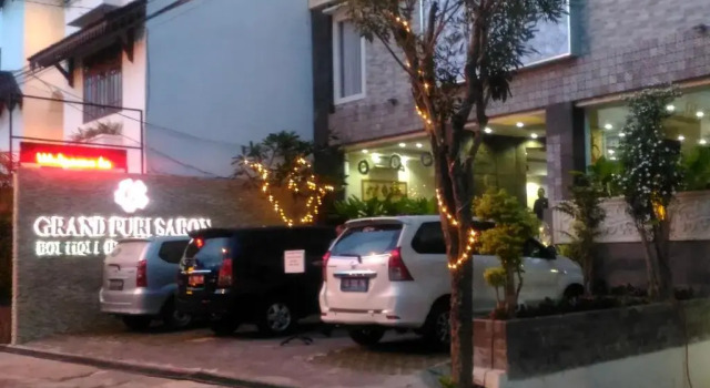 Grand Puri Saron Yogyakarta