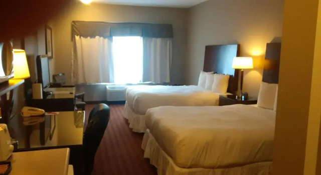 Студия Deluxe Sigma Inn & Suites Hudsons Hope