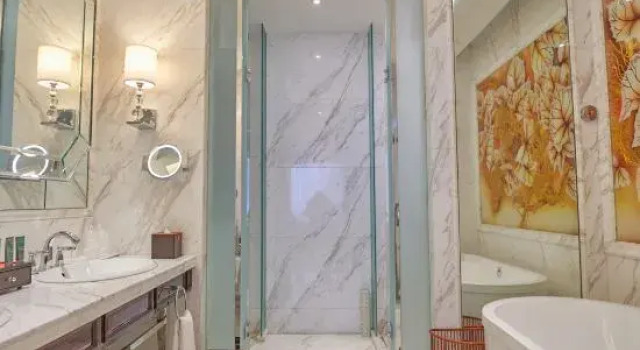 Люкс Business Venice Hotel International