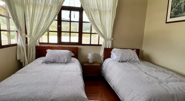 Estancia Jardín de Teresita, Reservar Hotel Hotéis de 4 estrelas em Cuenca, 4*