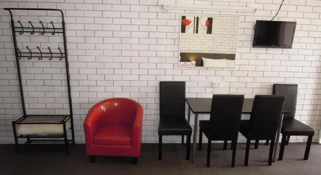 Студия Jackaroo Apartments
