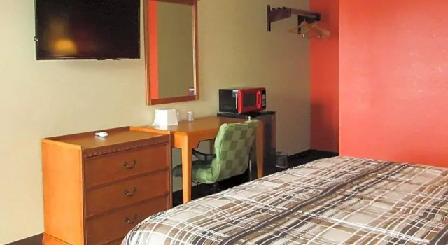 Одноместный номер Standard Rodeway Inn Murfreesboro Downtown