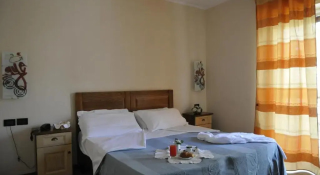 Одноместный номер Standard Hotel Fly