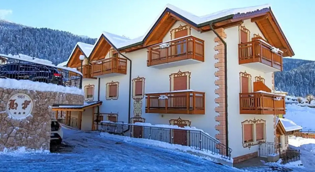 Hotel Franco, Забронировать Отель Андало Паганелла