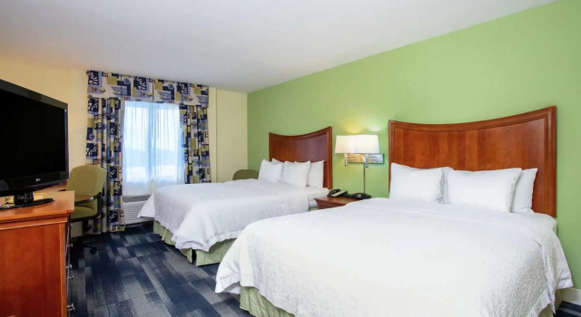Четырёхместный номер Standard Hampton Inn & Suites - Fort Pierce
