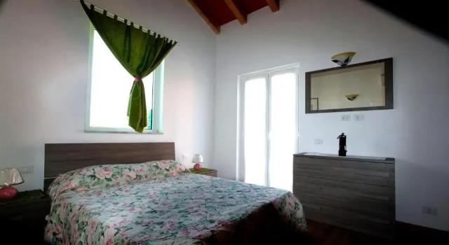 Апартаменты с видом на бассейн Casa vacanze La Fonda