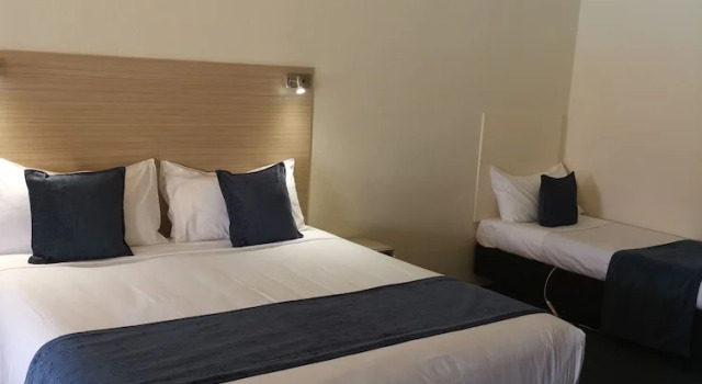 Студия Captains Quarters Motor Inn