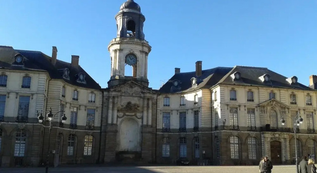Domaine des Plantes, Rezerwuj Hotel Rennes 