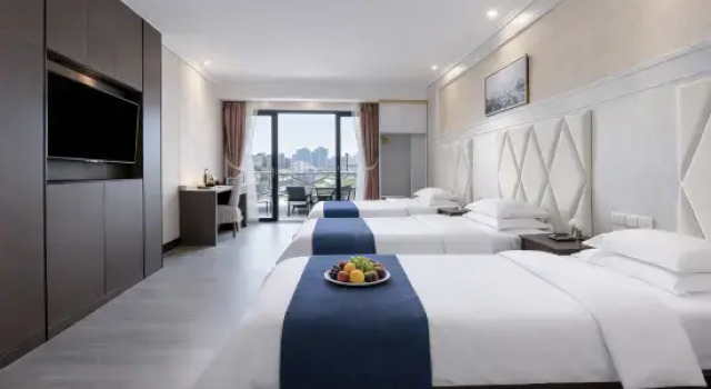 Номер Deluxe Guangzhou Junye International Hotel