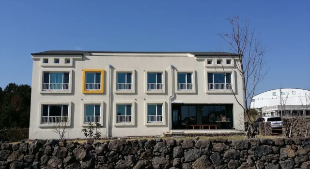 2013 Guesthouse, Забронировать Отель Андеок Согвипхо, рядом с Парк скульптур Чеджу