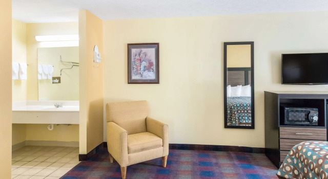 Люкс Americas Best Value Inn - Clayton