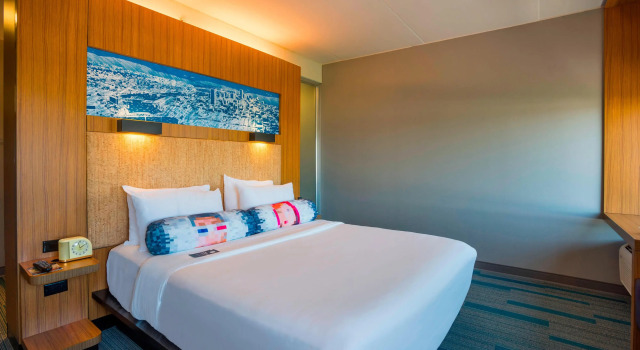 Двухместный номер Standard Aloft by Marriott Portland Airport at Cascade Station