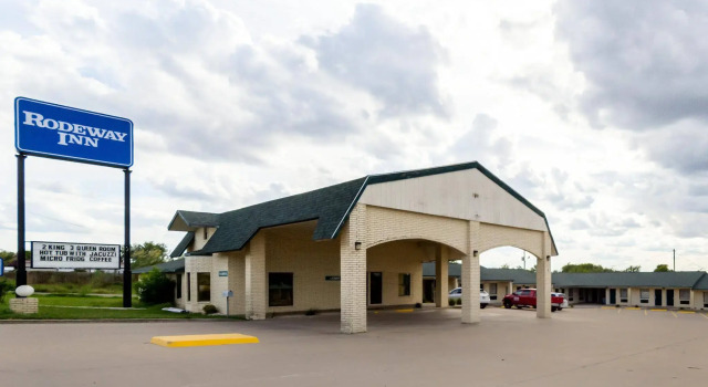 Econo Lodge Three Rivers, Rezervați Hotel Three Rivers Texas