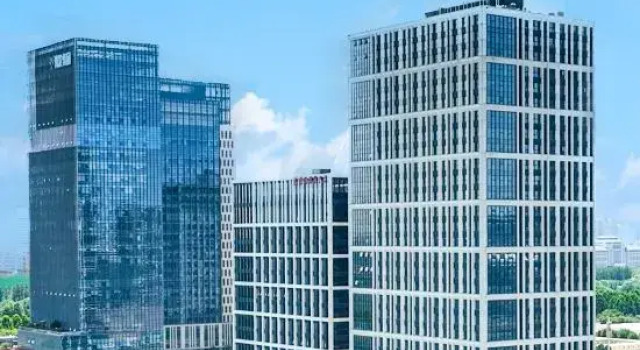 Zhengzhou Maitian Yiguo Hotel (Boya Plaza)