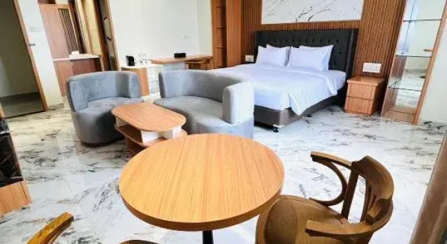 Номер Deluxe Lakeside TELL Cikarang