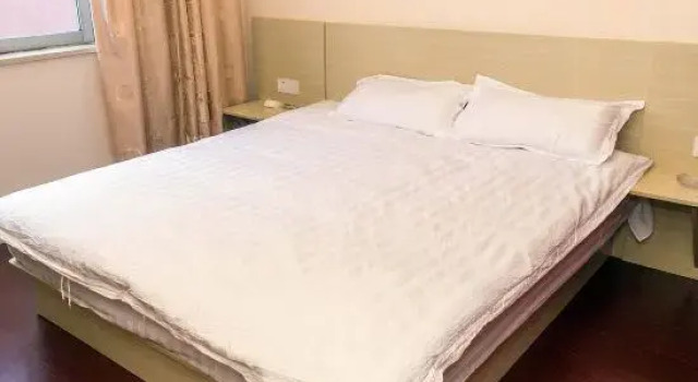 Xinsihai Hotel, Prenota Hotel Hotel a Ningbo con parcheggio, Parcheggio