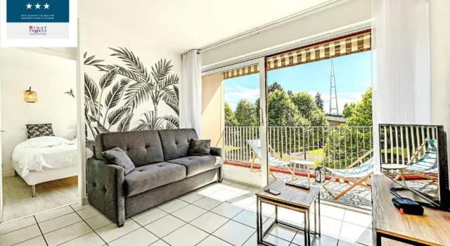 Апартаменты Annecy 1 Bedroom Apt with Balcony