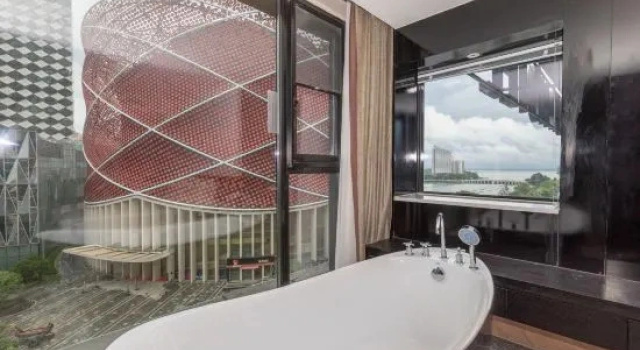 Двухместный люкс с видом на город Atour Hotel Wuhan Chuhehanjie Xiu Theater