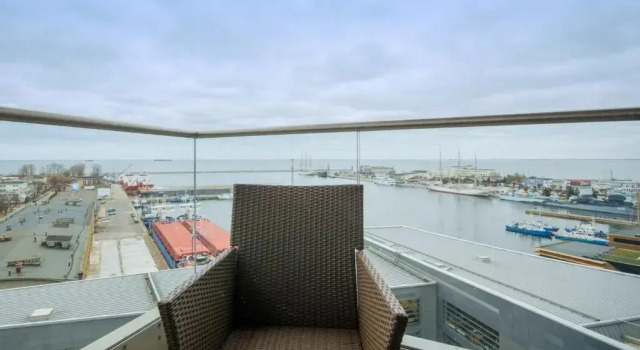 Апартаменты c 1 комнатой с балконом и с видом на море Sea Towers Gdynia