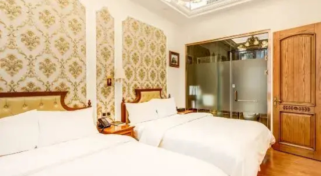 Люкс Business Modern M Hotel