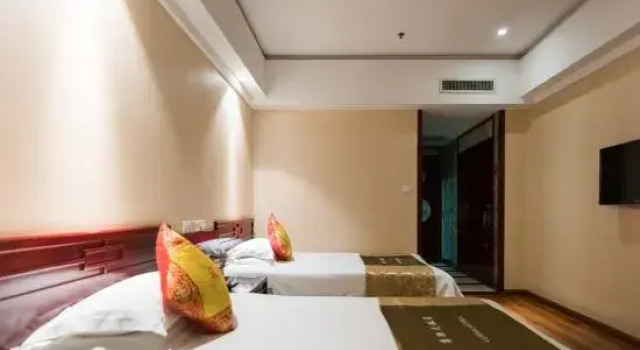 Luban Hotel, Book Hotel Hoteller i Tengzhou med parkering, Parkering