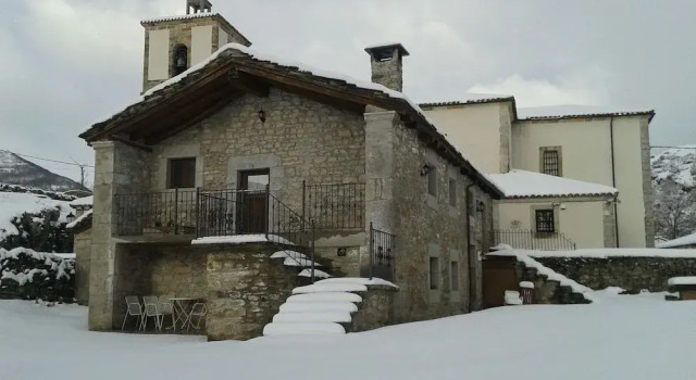 Casa Rural Las Machorras III y IV, Buchen Sie Hotel Espinosa de los Monteros 