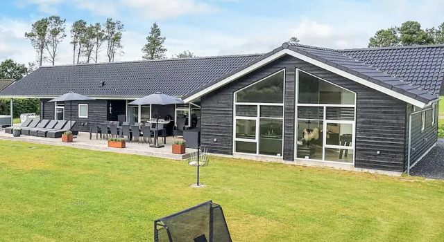 Коттедж 5 star holiday home in Hadsund