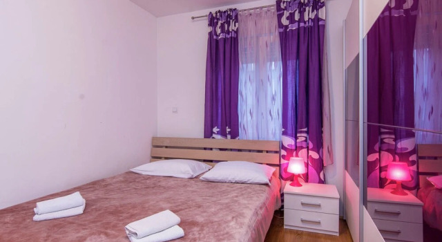 Comfortable Apartment in Zadar With TV