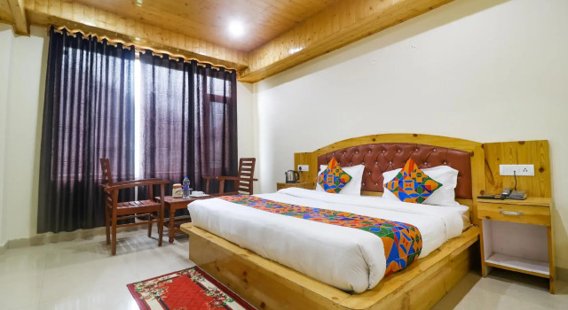 FabHotel Castle Rock Vashisht