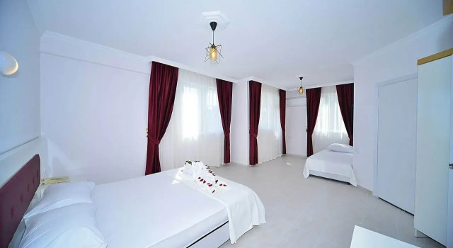 MAX NOVA Hotel