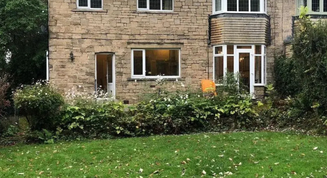 Woodvale Lodge, Book Hotel Sheffield South Yorkshire