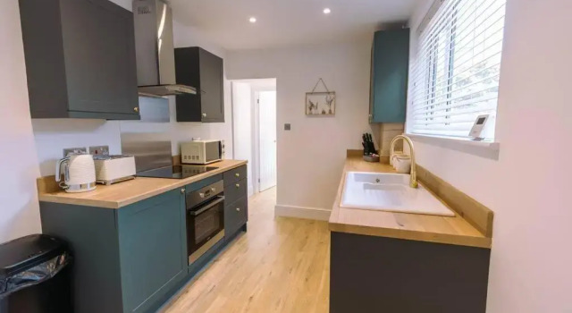 Коттедж Fully Refurbished Property-March 22-Next to Beach