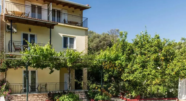 Kefalas Apartments, Prenota Appartamento Hotel a Preveza con parcheggio, Parcheggio