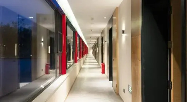Jianguo Hidden Hotel